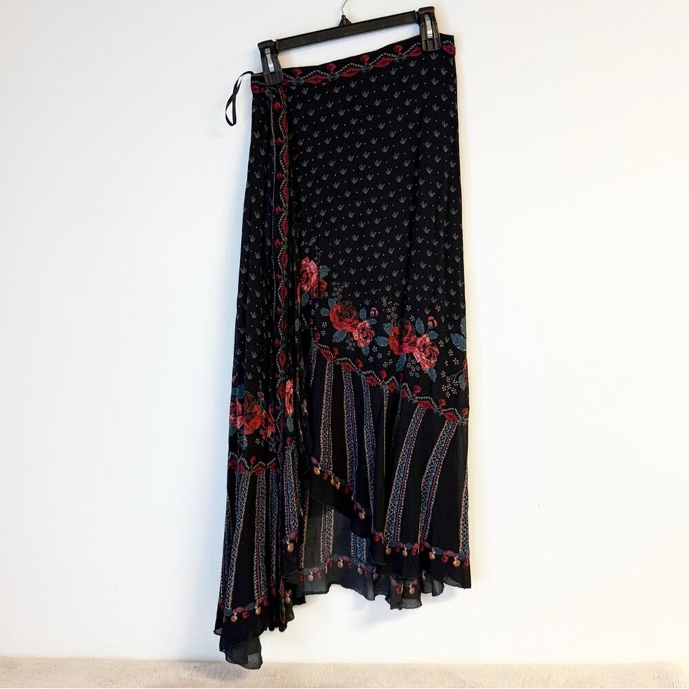 FARM RIO Black Rose Wrap Midi Skirt Size Medium - Picture 4 of 6